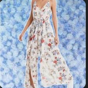 American Eagle Outfitters Floral Spaghetti Strap Jumpsuit Slit Leg‎ Size 12